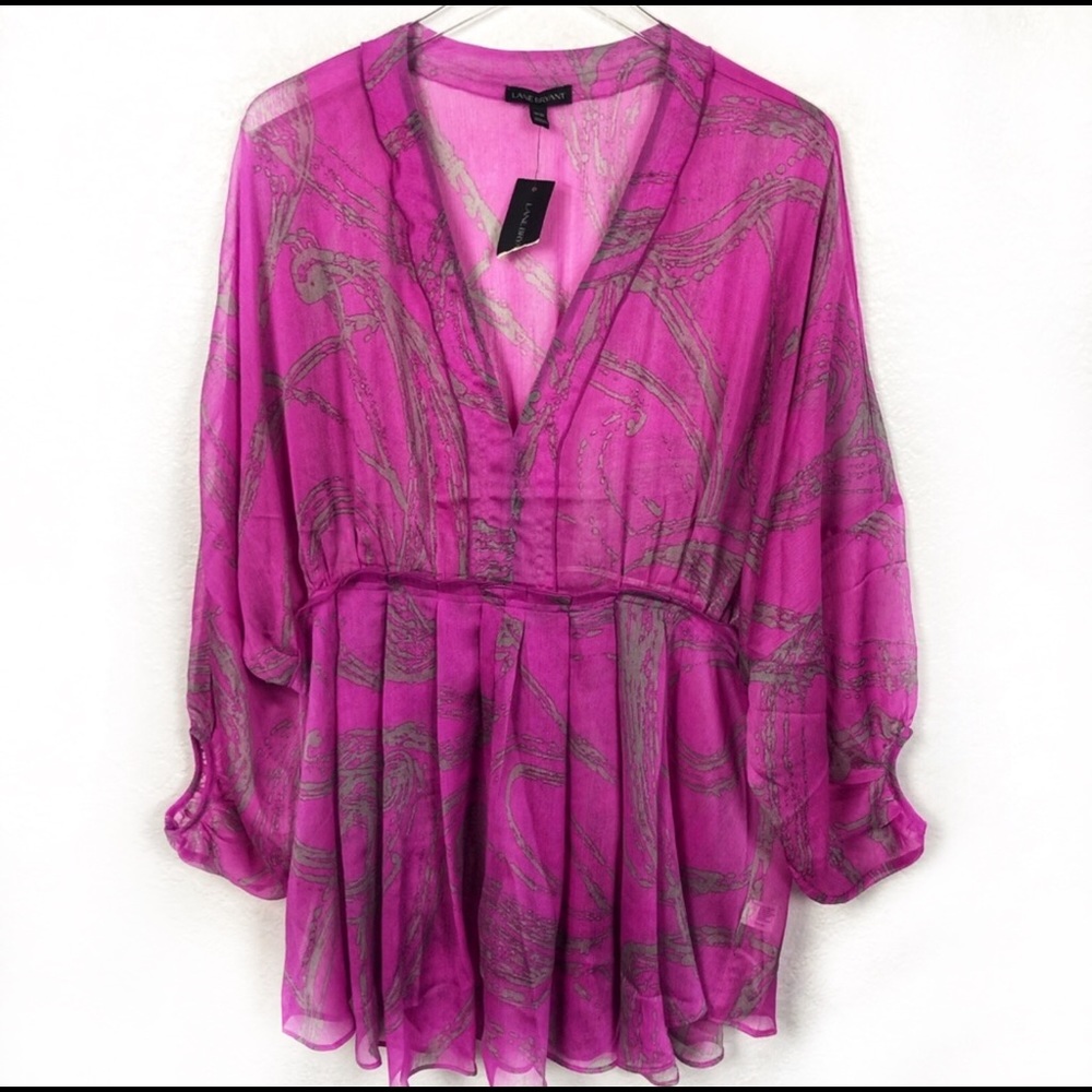 NWT Lane Bryant Size 18/20 sheer V neck Top